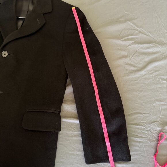 Vintage Men’s 100% Cashmere Black 3 Button Coat Slit in Back - Picture 11 of 17